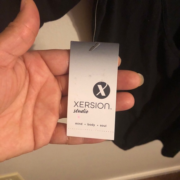 Top - Picture 4 of 6